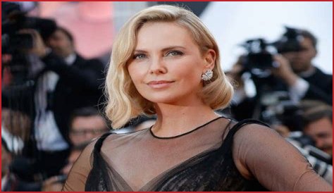 Charlize Theron Wiki, Height, Weight, Age, Boyfriend, Family, Biography & More